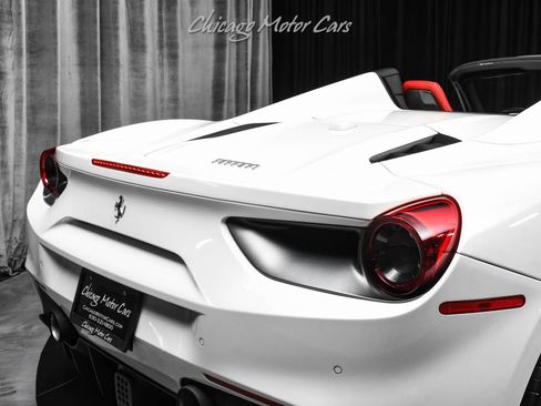 Used 2018 Ferrari 488 Spider RWD image 42