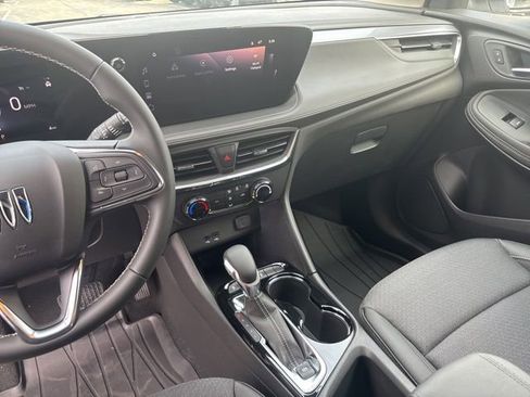 New 2026 Buick Encore GX Preferred FWD image 19