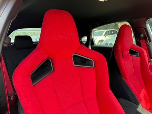 Used 2025 Honda Civic Type R image 12