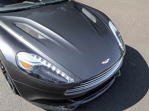 Used 2015 Aston Martin Vanquish Coupe RWD image 82