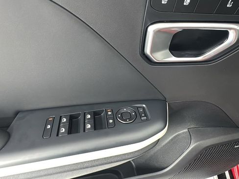 New 2025 Kia K4 GT-Line w/ GT-Line Premium Package image 17