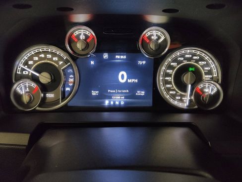 Used 2016 RAM 1500 Limited image 23