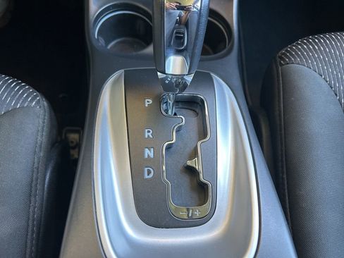 Used 2020 Dodge Journey SE w/ SE Popular Equipment Group FWD image 17