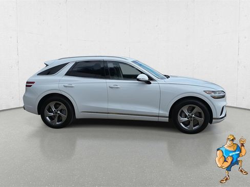 Used 2026 Genesis GV70 2.5T image 4