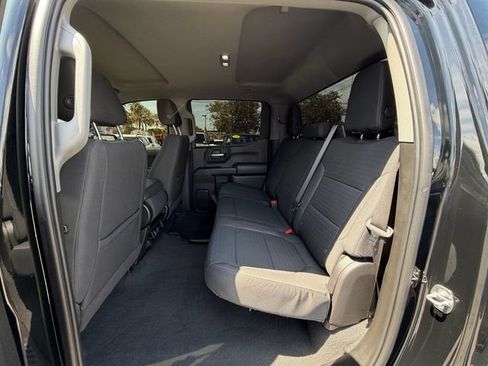 Used 2022 Chevrolet Silverado 1500 LT RWD image 14