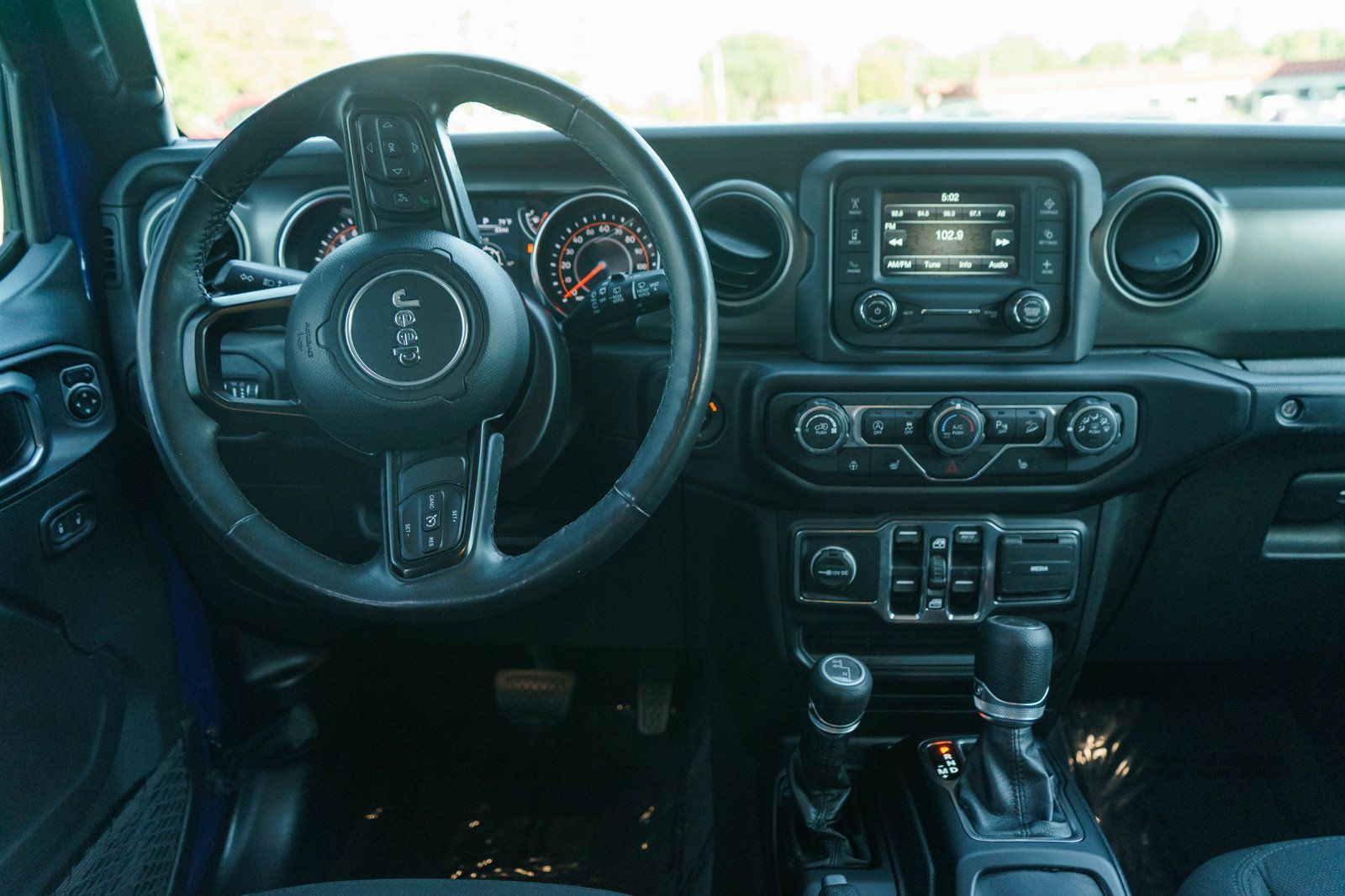 Used 2019 Jeep Wrangler Unlimited Sport S AWD/4WD image 12