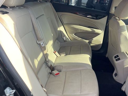 Used 2018 Buick Regal Essence w/ Sights and Sounds Package image 19