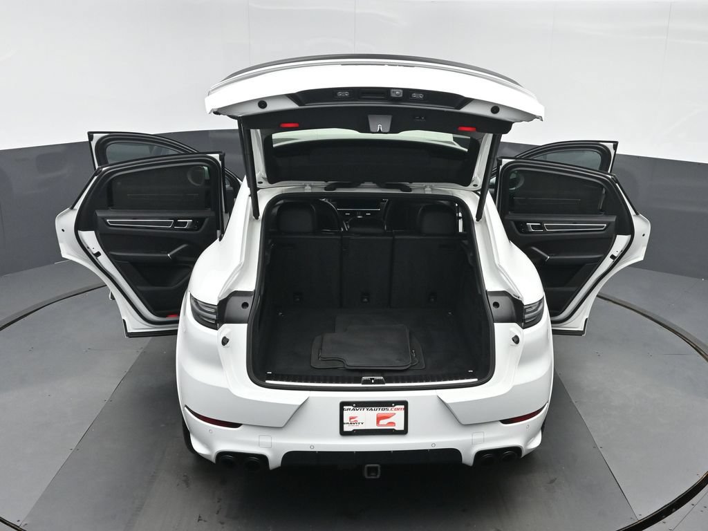 Used 2021 Porsche Cayenne GTS AWD/4WD image 47