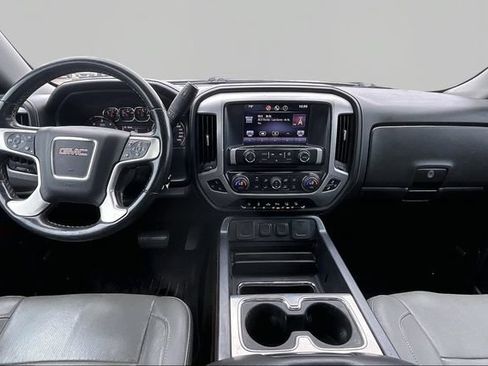 Used 2015 GMC Sierra 1500 SLT w/ SLT Crew Cab Value Package AWD/4WD image 7