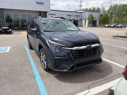 Used 2024 Subaru Ascent Premium w/ Convenience Package AWD/4WD image 8