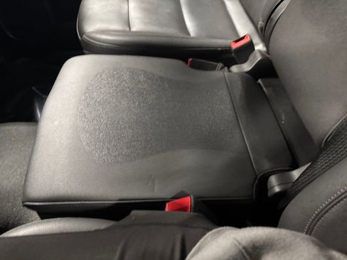 Used 2025 GMC Sierra 1500 SLT image 34