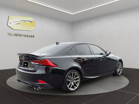 Used 2019 Lexus IS 300 F Sport image 7