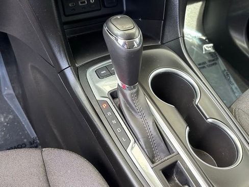 Used 2019 Chevrolet Equinox LT AWD/4WD image 23