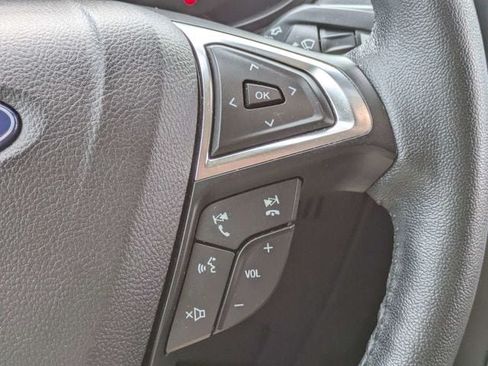 Used 2022 Ford Edge SEL AWD/4WD image 25
