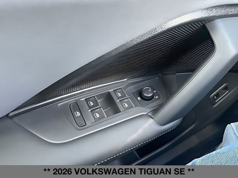 New 2026 Volkswagen Tiguan SE AWD/4WD image 30