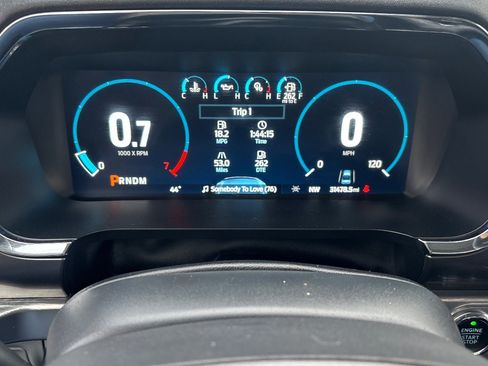 Certified 2022 Ford F150 Lariat w/ Equipment Group 502A High image 31