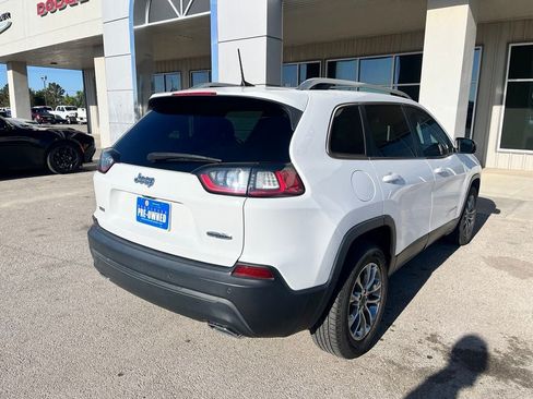 Used 2021 Jeep Cherokee Latitude Lux FWD image 5