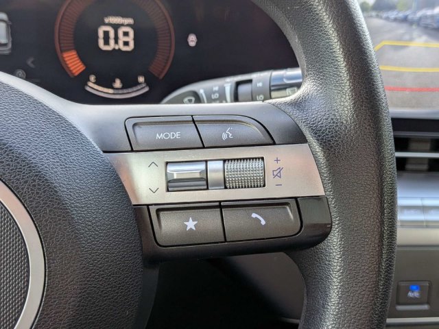 Used 2024 Hyundai Kona SE FWD image 25