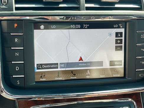 Used 2018 Lincoln Continental Reserve AWD/4WD image 13
