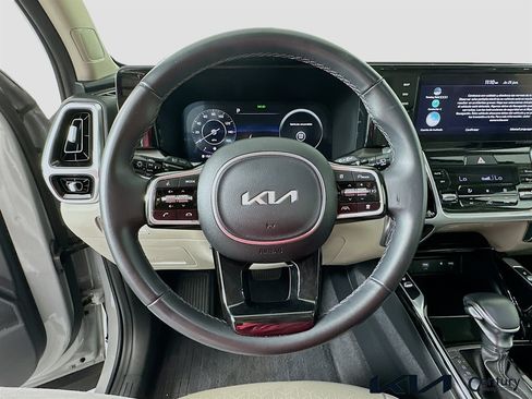 Certified 2023 Kia Sorento SX FWD image 11