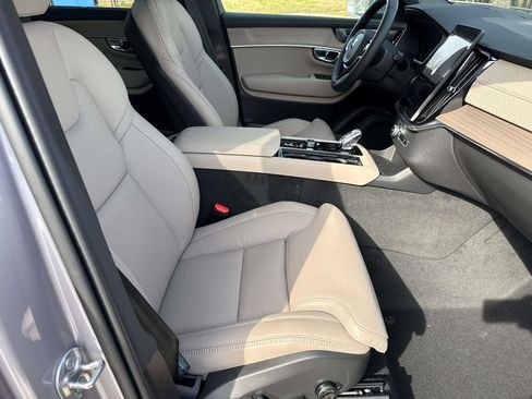 New 2026 Volvo XC90 B6 Ultra AWD/4WD image 13
