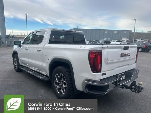 Used 2022 GMC Sierra 1500 SLT w/ SLT Premium Plus Package image 5