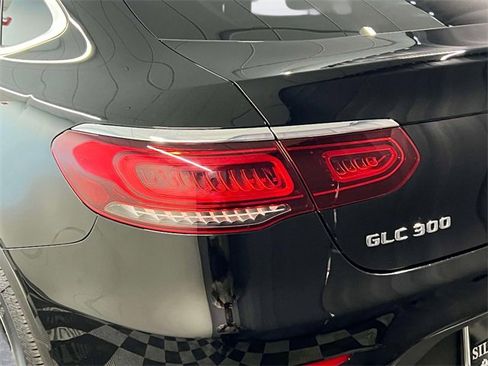 Certified 2022 Mercedes-Benz GLC 300 4MATIC Coupe image 10