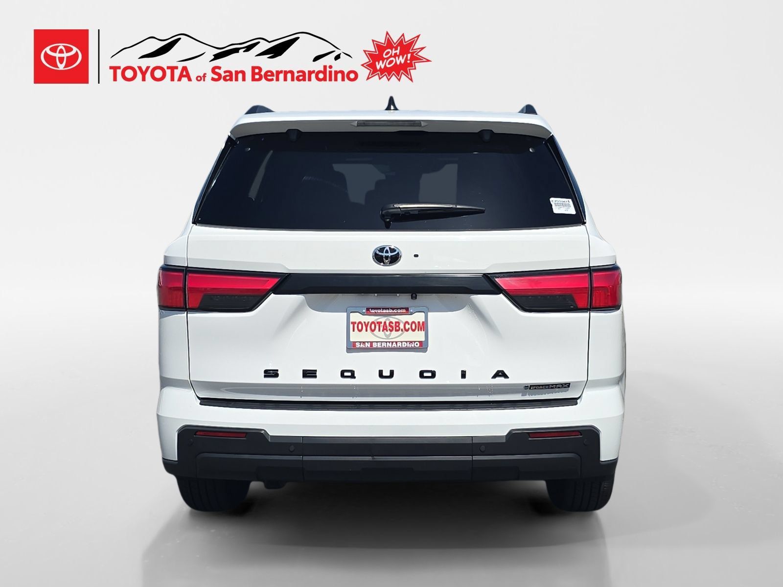 Certified 2025 Toyota Sequoia SR5 AWD/4WD image 4