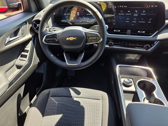 New 2026 Chevrolet Equinox LT w/ Safety and Technology Package AWD/4WD image 16
