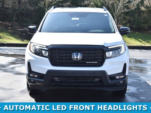 Used 2024 Honda Passport Black Edition image 2