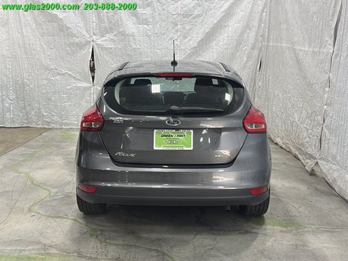 Used 2017 Ford Focus SEL w/ Cold Weather Package FWD image 20