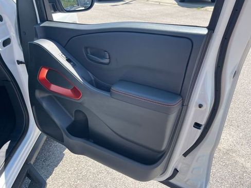 New 2026 Nissan Frontier Pro-X w/ Tow Package RWD image 22