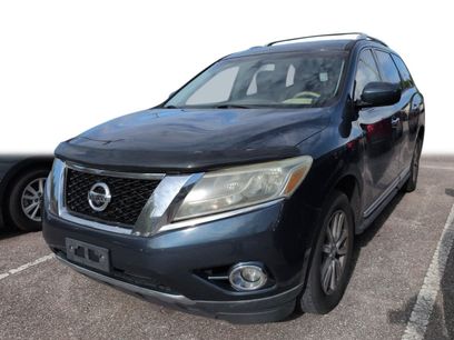 Used 2013 Nissan Pathfinder Platinum w/ Platinum Premium Pkg