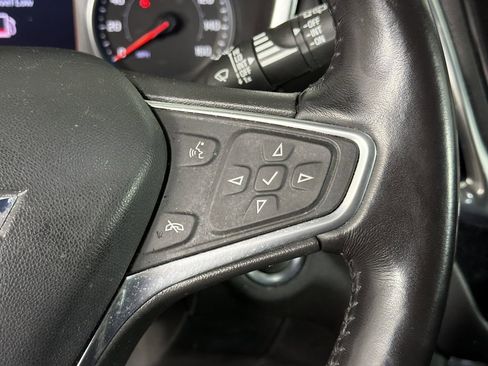 Used 2022 Chevrolet Equinox Premier image 25