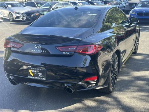 Used 2017 INFINITI Q60 Sport w/ Premium Plus Package 3.0T image 9