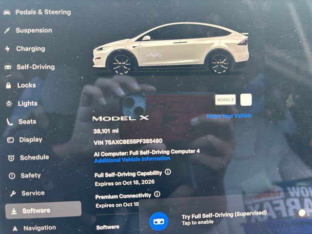 Used 2023 Tesla Model X AWD/4WD image 10