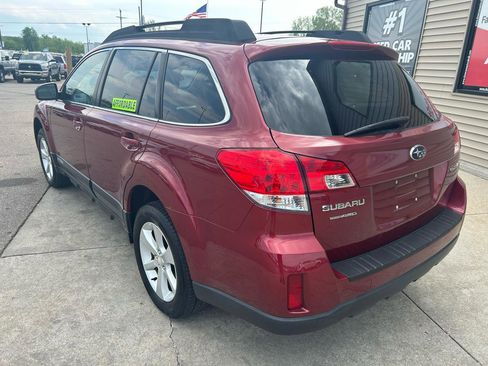 Used 2013 Subaru Outback 2.5i Premium w/ All-Weather Pkg AWD/4WD image 7