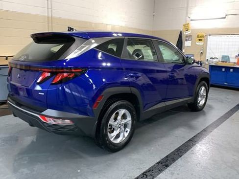 Used 2023 Hyundai Tucson SE AWD/4WD image 6