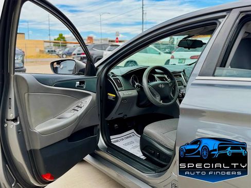 Used 2014 Hyundai Sonata GLS w/ Popular Equipment Group 2 FWD image 9