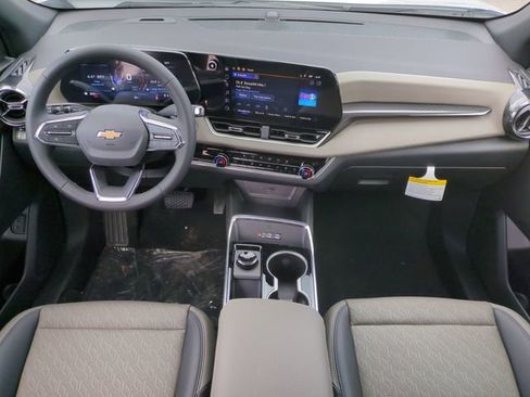New 2026 Chevrolet Equinox LT w/ Convenience Package II image 14