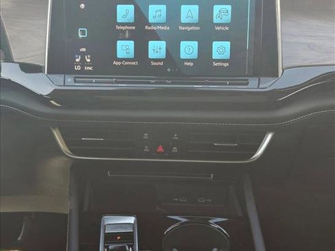 New 2026 Volkswagen Atlas SE image 13