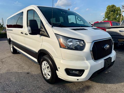 Used 2024 Ford Transit 350 XLT RWD image 7