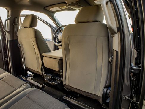 Used 2019 Ford F250 XL w/ STX Appearance Package image 29