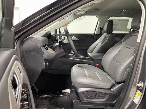 New 2026 Ford Explorer Active AWD/4WD image 11