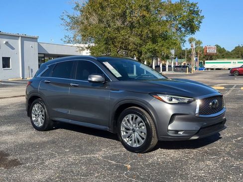 Used 2023 INFINITI QX50 Luxe image 2