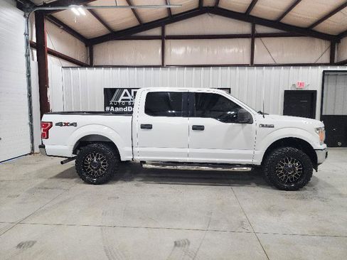 Used 2018 Ford F150 XLT image 5