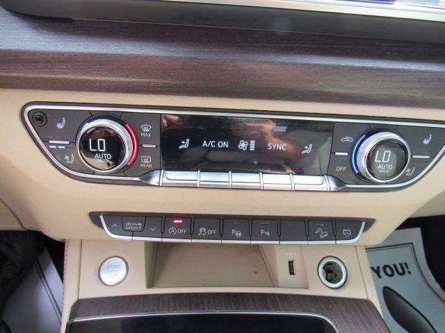 Used 2021 Audi Q5 Prestige w/ Prestige Package AWD/4WD image 31