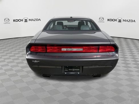 Used 2014 Dodge Challenger SXT Plus RWD image 7