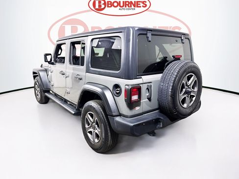 Used 2022 Jeep Wrangler Unlimited Sport AWD/4WD image 7