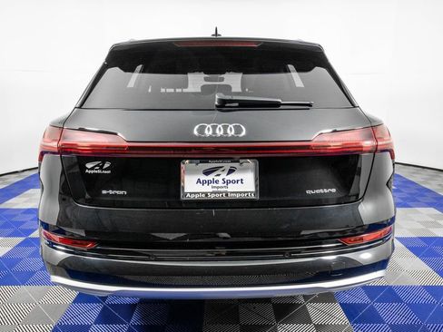 Used 2022 Audi e-tron Premium Plus w/ Premium Plus Package image 6